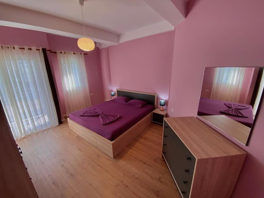 Coral Apartment - City Center Tirana Bagian luar foto