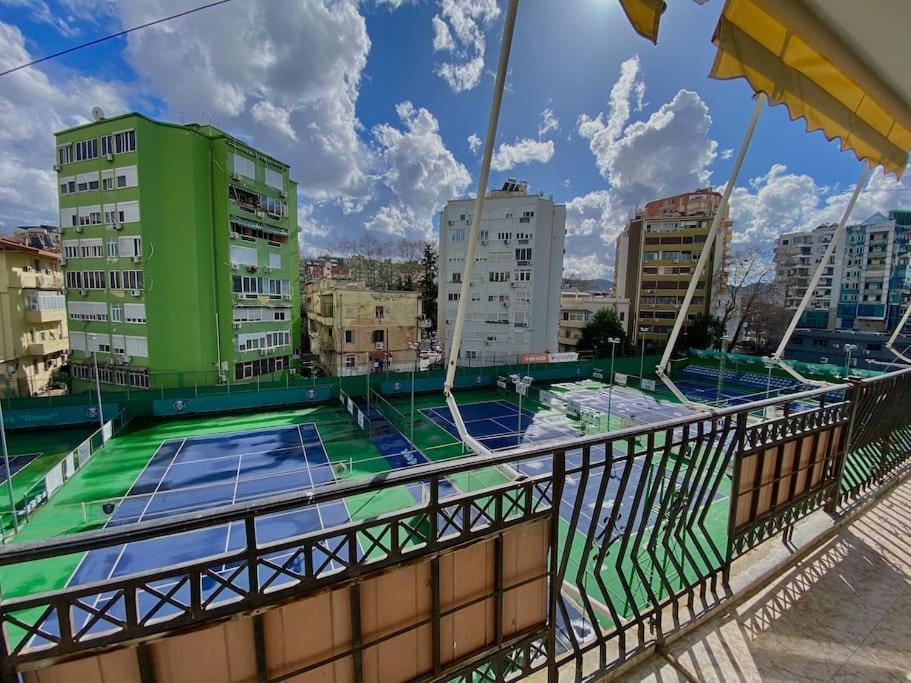 Coral Apartment - City Center Tirana Bagian luar foto